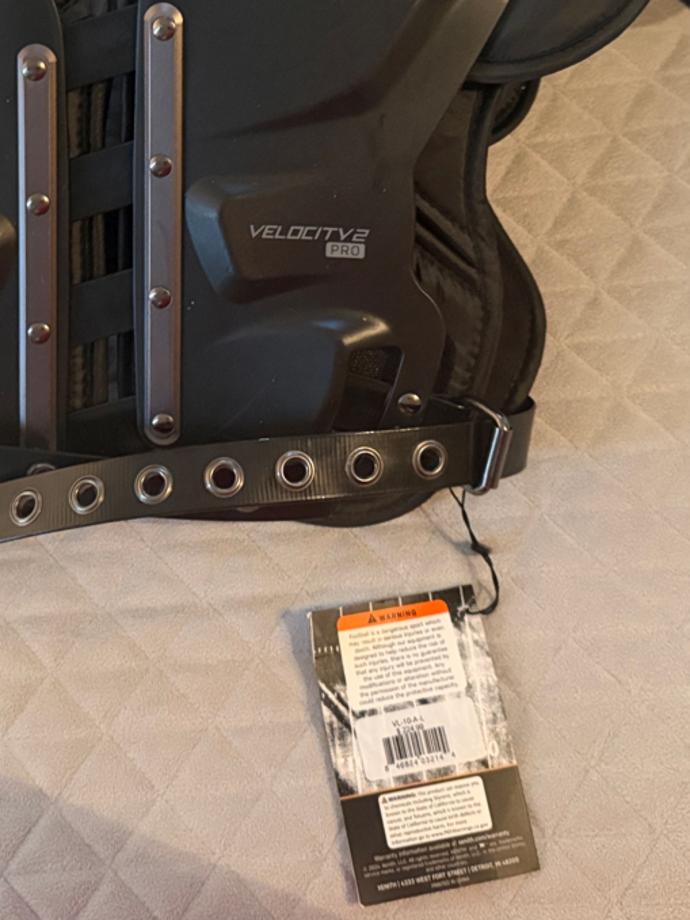 Xenith Velocity2 Pro shoulder pads. Adult Large 18-20''. Brand NEW with tags - Picture 2 of 4